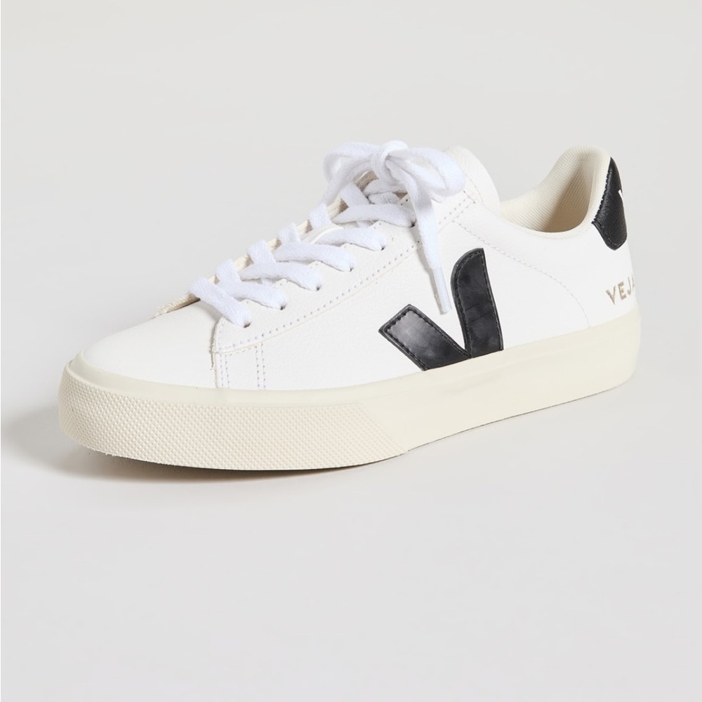 Veja Campo Leather White